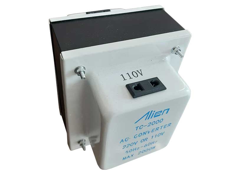 Convertor Tensiune 220V → 110V 2000W – Transformator 2kW pentru Echipamente SUA/Japonia