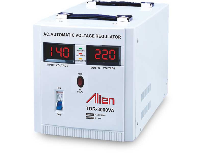 Stabilizator Tensiune 3000VA Alien – 1800W, Zero Cross Switching, CPU Digital, Protecții Complete