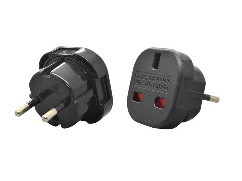 Adaptor stecher UK / USA / RO negru – universal, compatibil cu dispozitive internaționale
