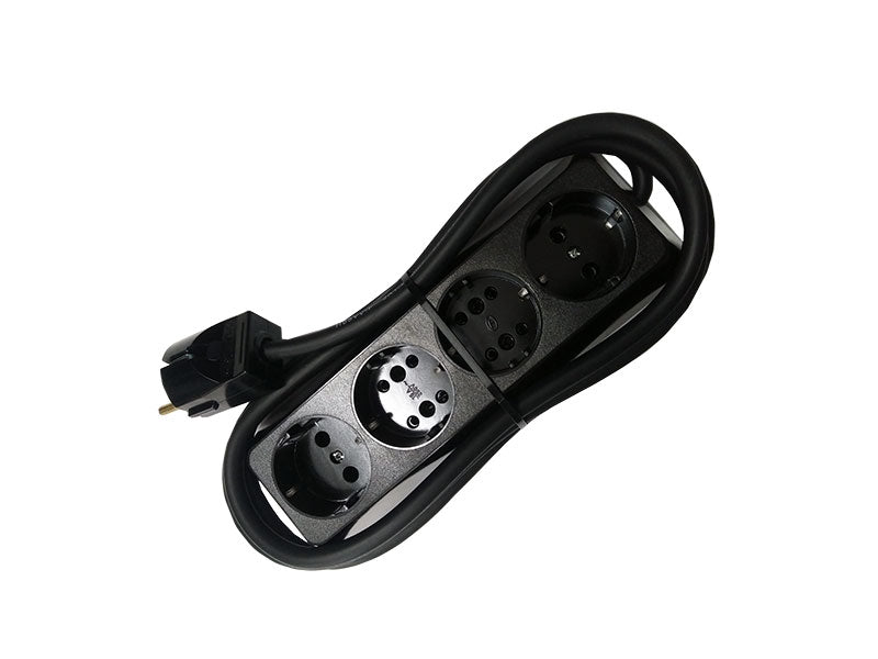 Prelungitor Bachelită 4 Cai 2m 3x1.5mm² Negru – Rezistent, Compact și Sigur